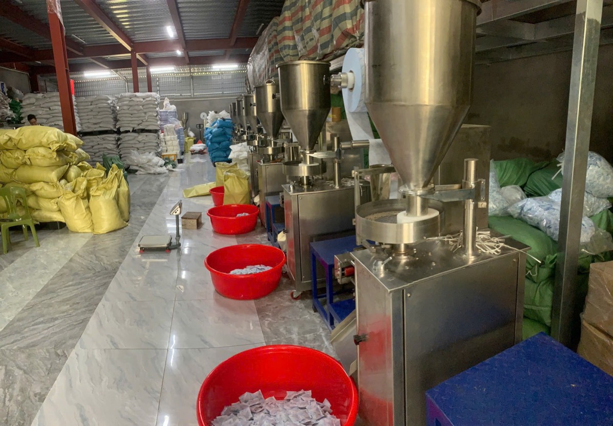 Thành phẩm ra liên tục